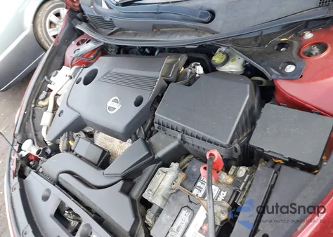 2015 Nissan Altima 2.5 S z USA, uszkodzony, nr VIN 1N4AL3AP5FC574504